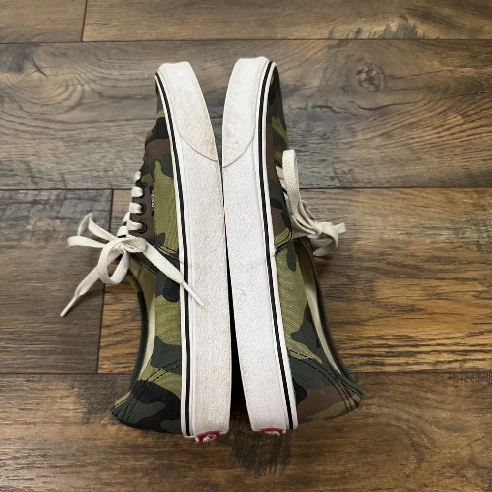 Vans Authentic Camo Sneakers Mens 9.5 Womens 11 Low Top Woodland Skate Shoes
